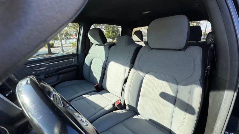 2022 Ram 1500 Big Horn Crew Cab 4x2 5'7" Box