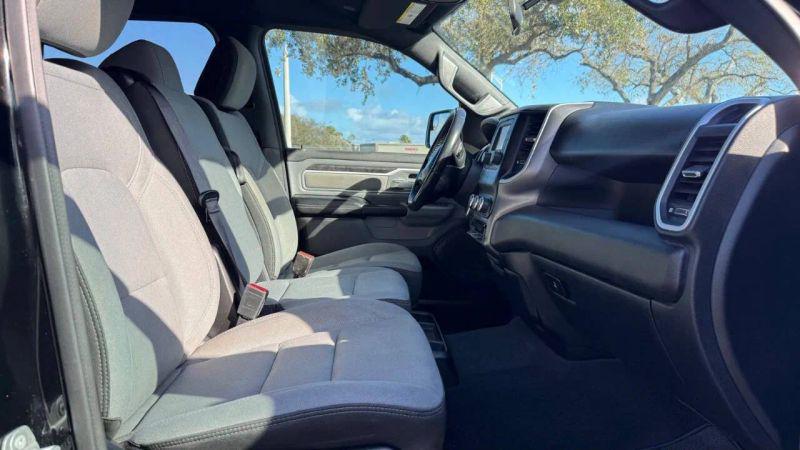 2022 Ram 1500 Big Horn Crew Cab 4x2 5'7" Box