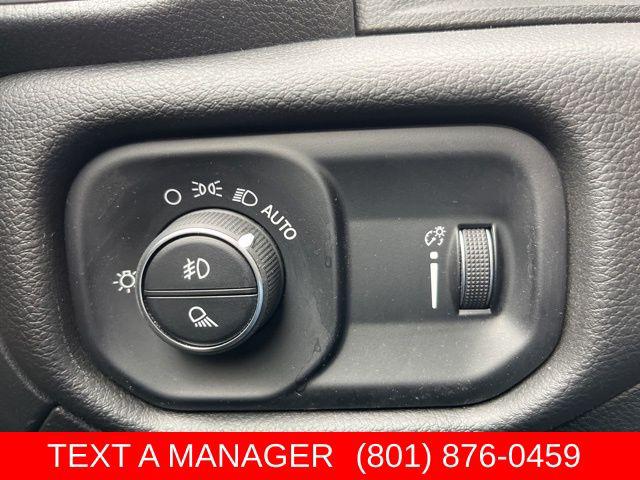 2025 Ram 1500 Big Horn Crew Cab 4x4 6'4" Box
