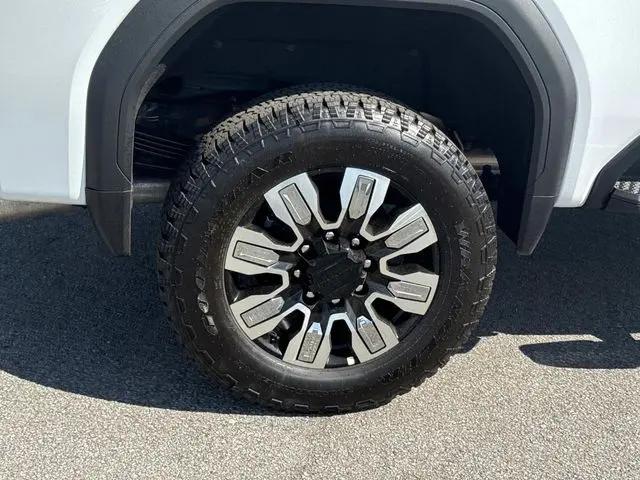 2026 GMC Sierra 2500HD Crew Cab, Standard Bed, Denali, 4WD