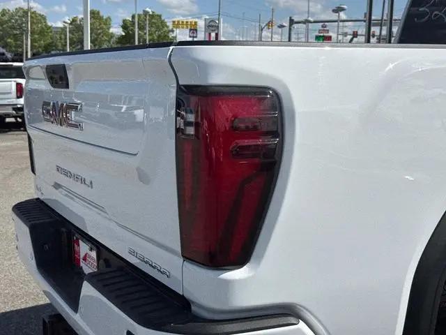 2026 GMC Sierra 2500HD Crew Cab, Standard Bed, Denali, 4WD
