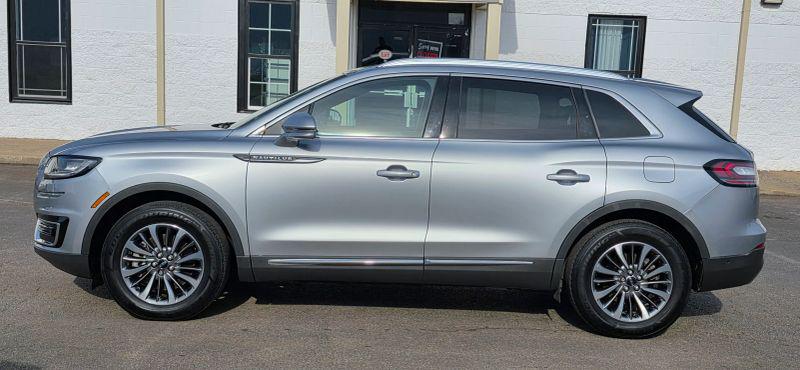 2020 Lincoln Nautilus Standard