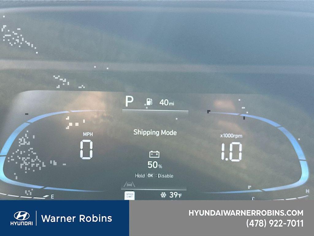 New 2025 White HYUNDAI SEL Sport image 25