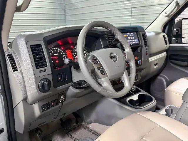 2019 Nissan 3500 SL V8