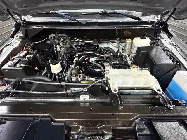 2019 Nissan 3500 SL V8