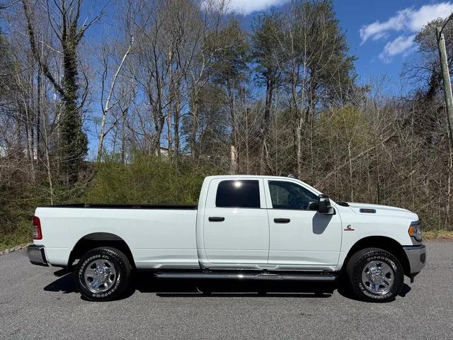 2024 Ram 3500 Tradesman Crew Cab 4x4 8' Box