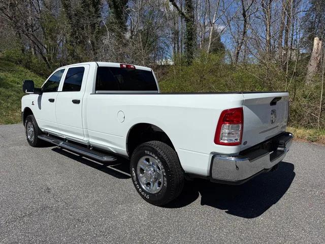 2024 Ram 3500 Tradesman Crew Cab 4x4 8' Box