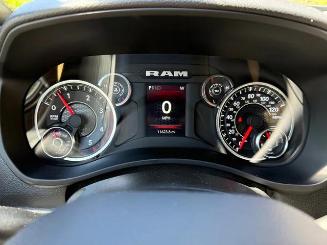 2024 Ram 3500 Tradesman Crew Cab 4x4 8' Box