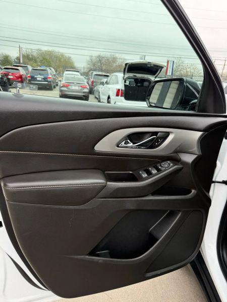 2020 Chevrolet Traverse FWD LS