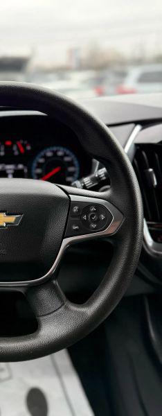 2020 Chevrolet Traverse FWD LS