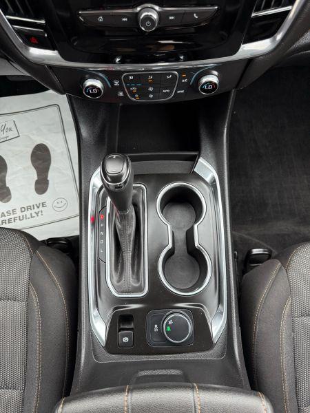 2020 Chevrolet Traverse FWD LS