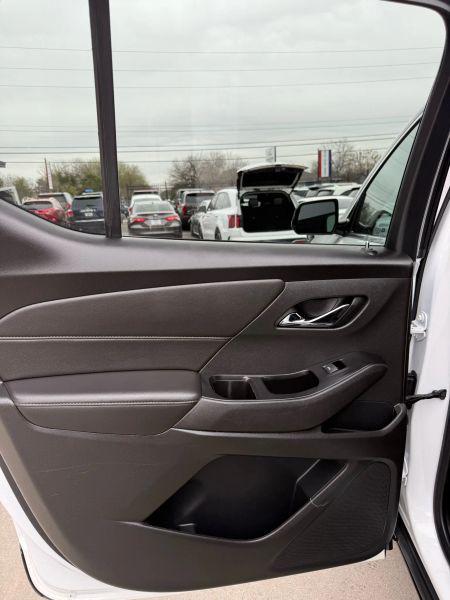 2020 Chevrolet Traverse FWD LS