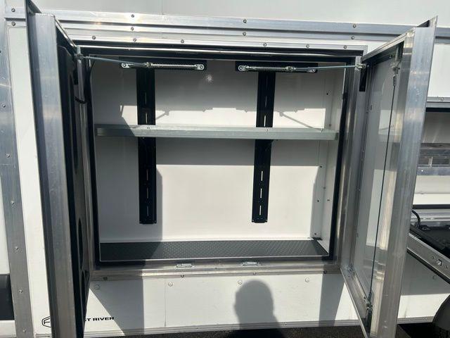 2026 Ford Transit Cutaway Base