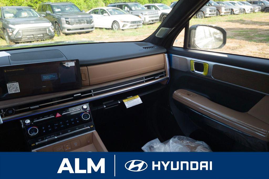 New 2026 Green HYUNDAI Calligraphy FWD image 18