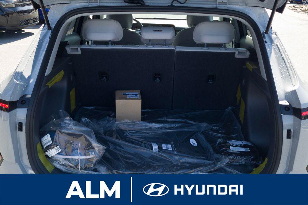 New 2026 Cyber Gray Metallic HYUNDAI SEL Sport FWD image 8