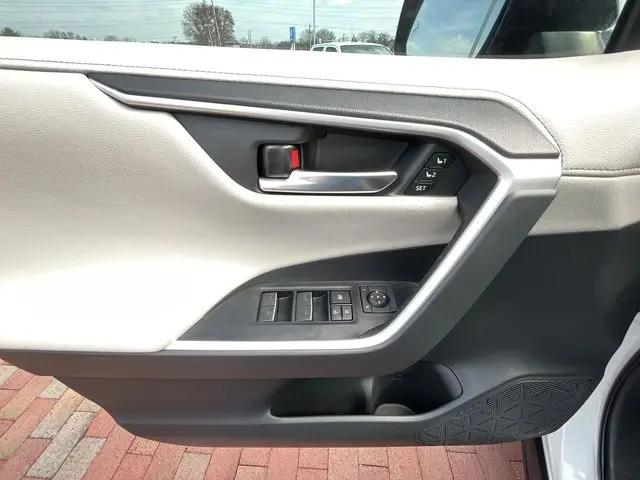 2022 Toyota RAV4 Hybrid Limited