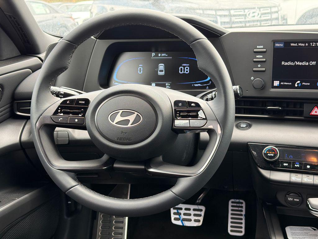 New 2026 Gray HYUNDAI SEL Sport image 24