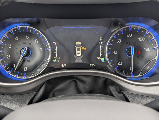 2026 Chrysler Pacifica Select AWD