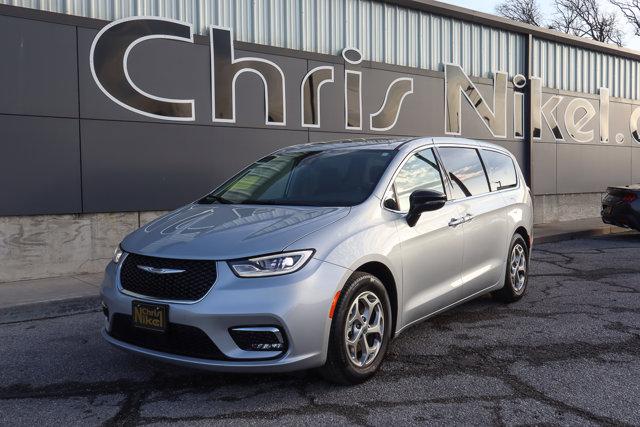 2024 Chrysler Pacifica Limited for sale in Broken Arrow, OK