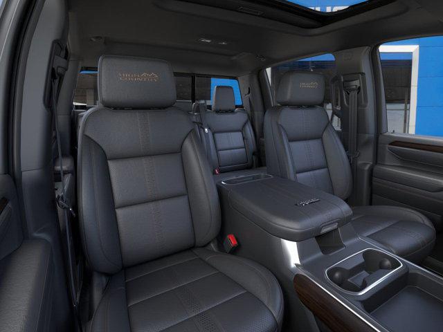 2026 Chevrolet Silverado 2500HD Crew Cab, Standard Bed, High Country, 4WD