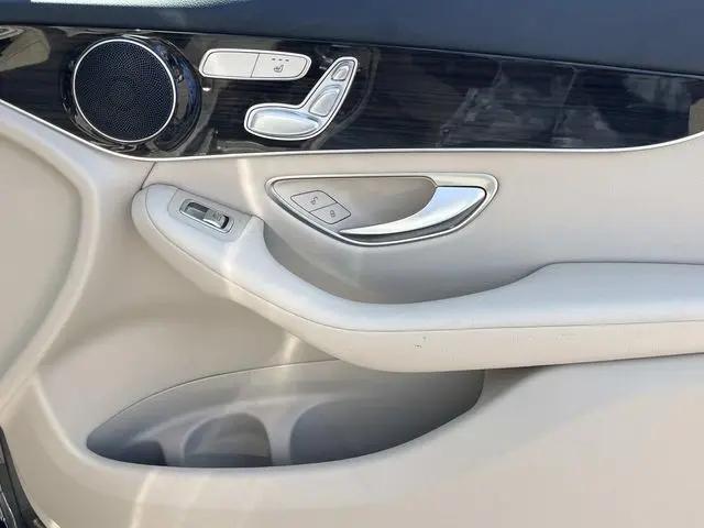 2022 Mercedes-Benz GLC SUV