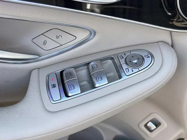 2022 Mercedes-Benz GLC SUV