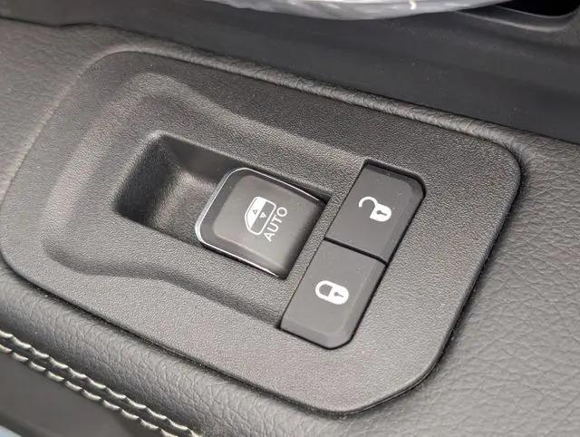 2026 Ram 5500 Tradesman/Big Horn