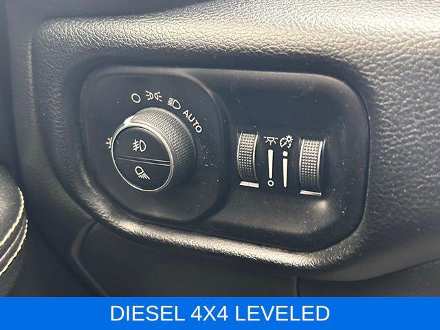 2024 Ram 2500 Laramie Crew Cab 4x4 6'4" Box