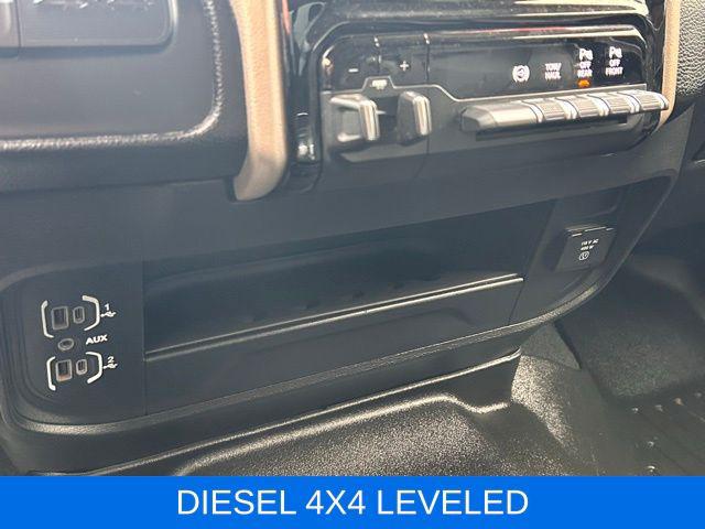 2024 Ram 2500 Laramie Crew Cab 4x4 6'4" Box