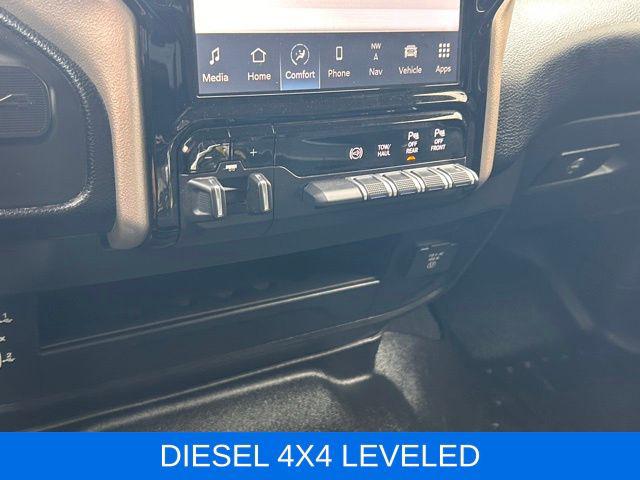 2024 Ram 2500 Laramie Crew Cab 4x4 6'4" Box