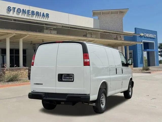 2026 Chevrolet Express Cargo Van 2500 Regular Wheelbase, WT, RWD