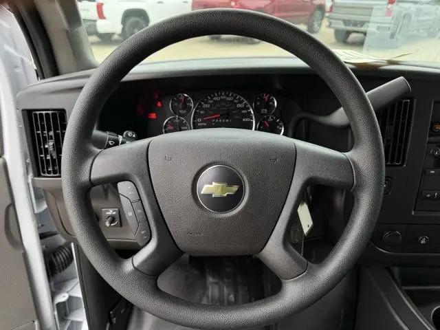 2026 Chevrolet Express Cargo Van 2500 Regular Wheelbase, WT, RWD