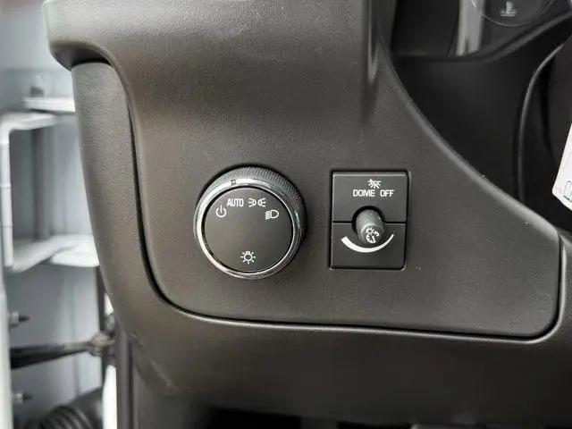 2026 Chevrolet Express Cargo Van 2500 Regular Wheelbase, WT, RWD