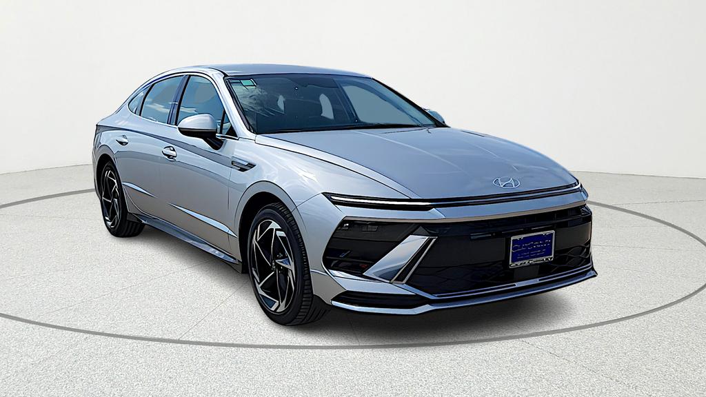 2026 Hyundai Sonata SEL AWD's photo