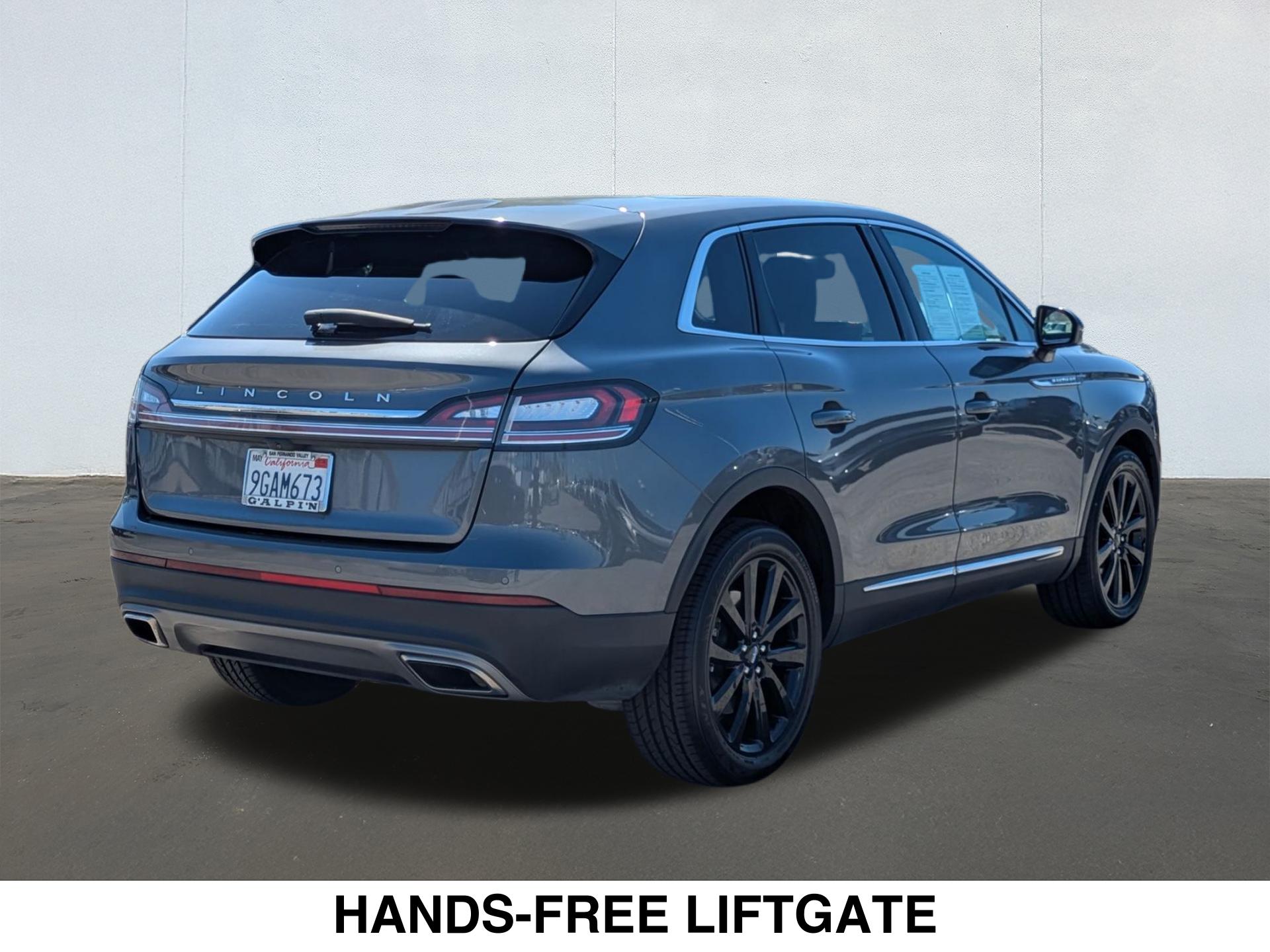 View vehicle photo 5