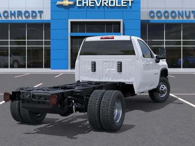 2025 Chevrolet Silverado 3500HD Work Truck