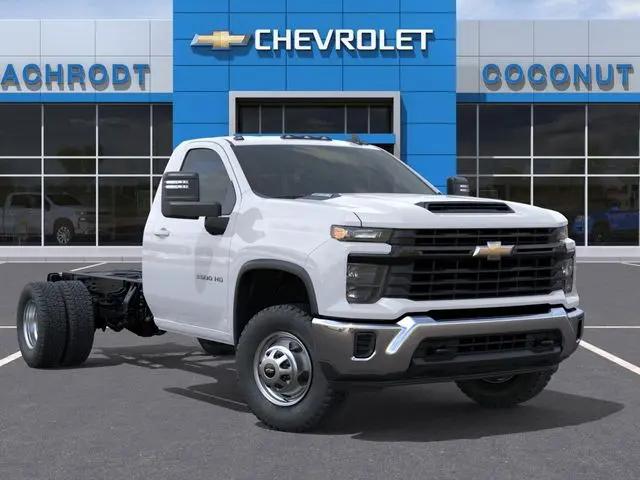 2025 Chevrolet Silverado 3500HD Work Truck
