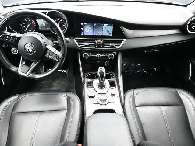 2021 Alfa Romeo Giulia Ti RWD