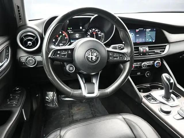 2021 Alfa Romeo Giulia Ti RWD