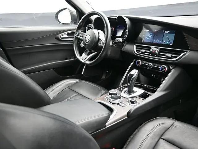 2021 Alfa Romeo Giulia Ti RWD