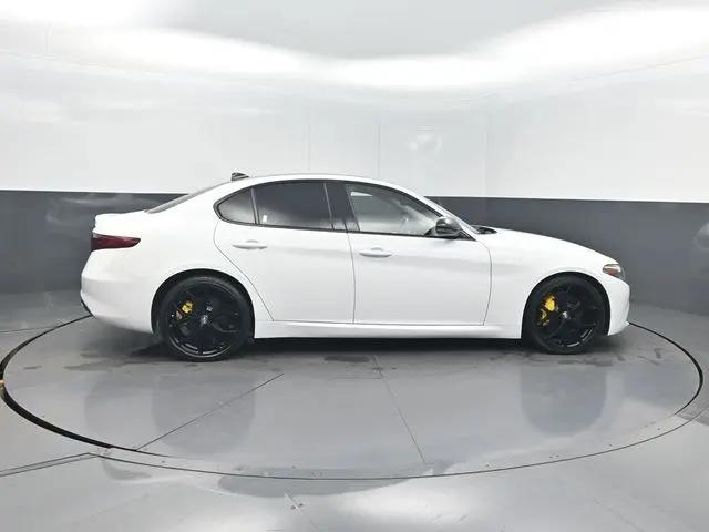 2021 Alfa Romeo Giulia Ti RWD