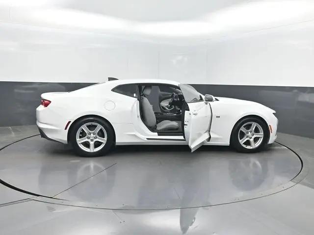 2020 Chevrolet Camaro RWD Coupe 1LT