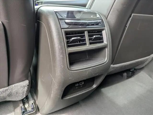 2024 Cadillac XT5 AWD Premium Luxury