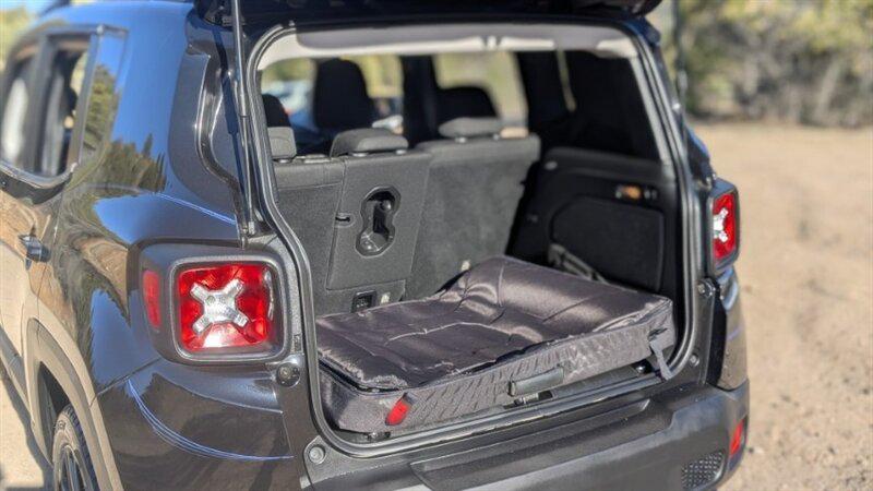 2016 Jeep Renegade Justice