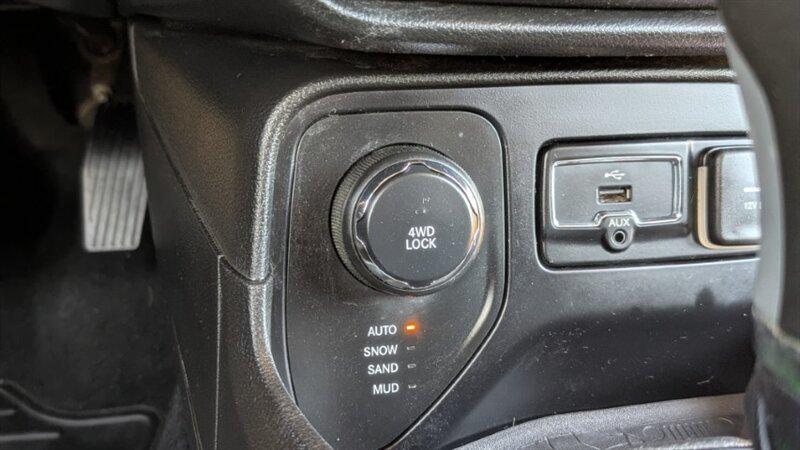 2016 Jeep Renegade Justice
