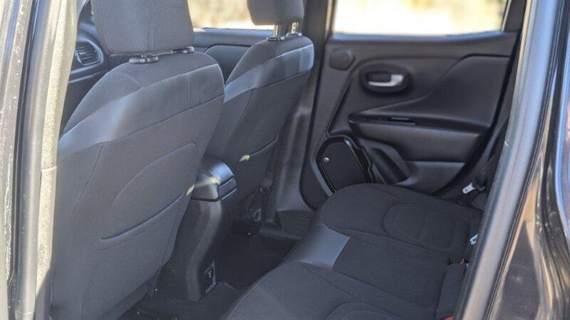 2016 Jeep Renegade Justice