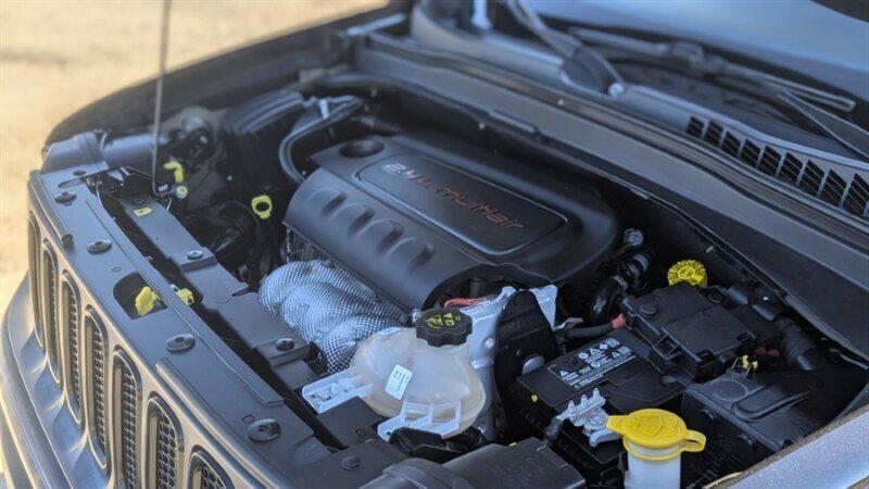 2016 Jeep Renegade Justice