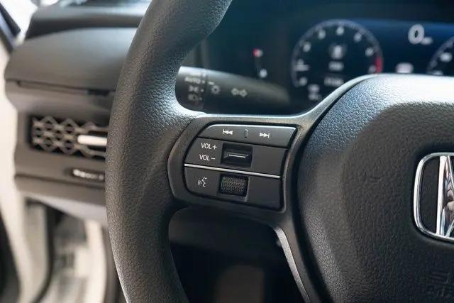 2025 Honda Accord Sedan SE