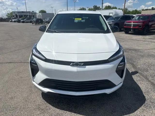2027 Chevrolet Bolt LT FWD