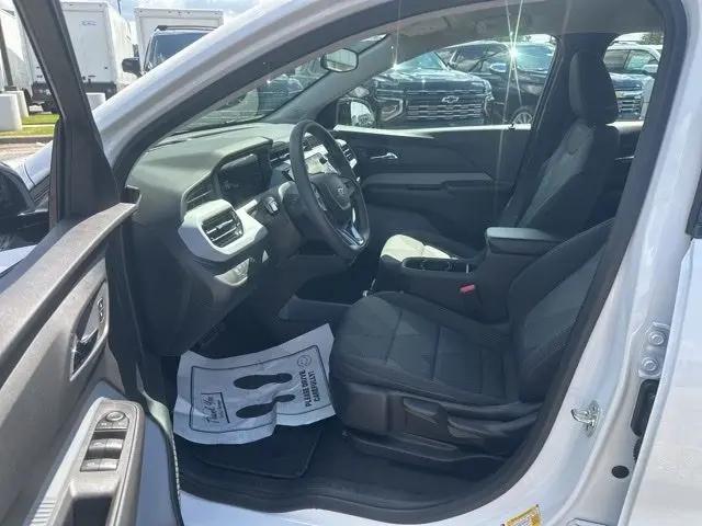 2027 Chevrolet Bolt LT FWD